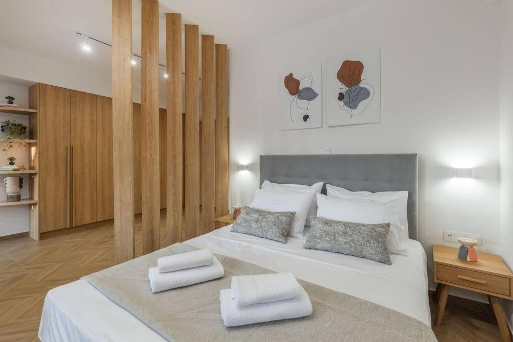 אתונה Athinais Luxury Studio 2 מראה חיצוני תמונה